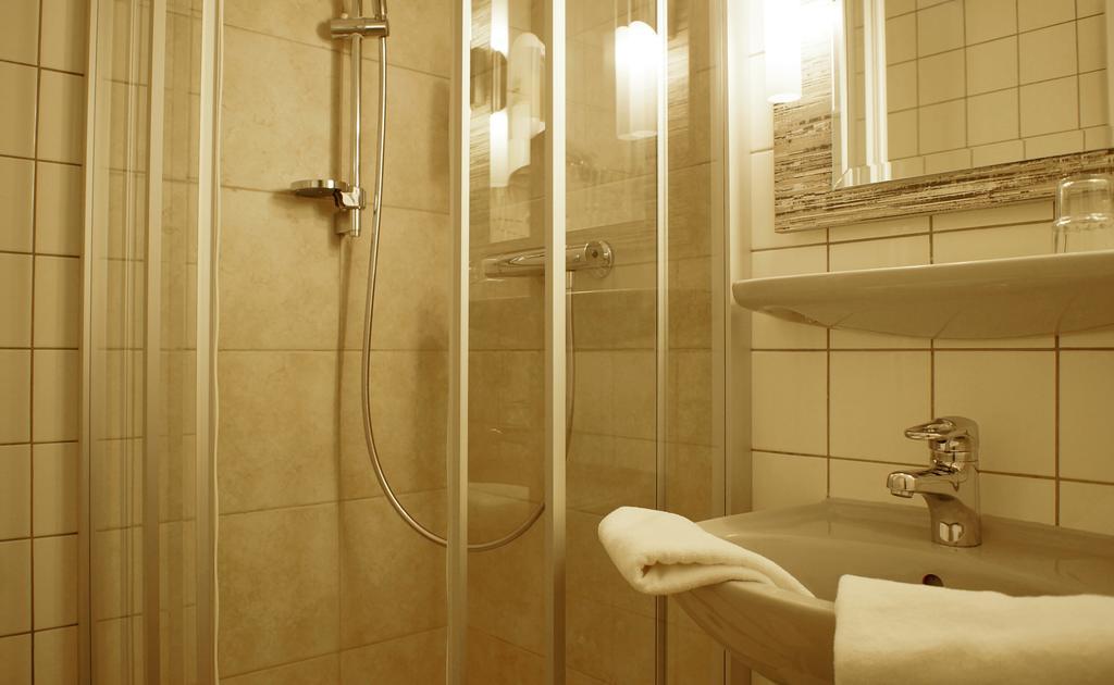 פרייברג Hotel Am Obermarkt מראה חיצוני תמונה
