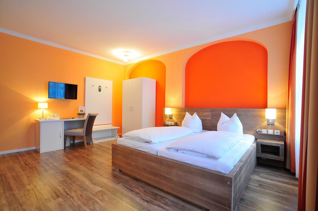 פרייברג Hotel Am Obermarkt מראה חיצוני תמונה