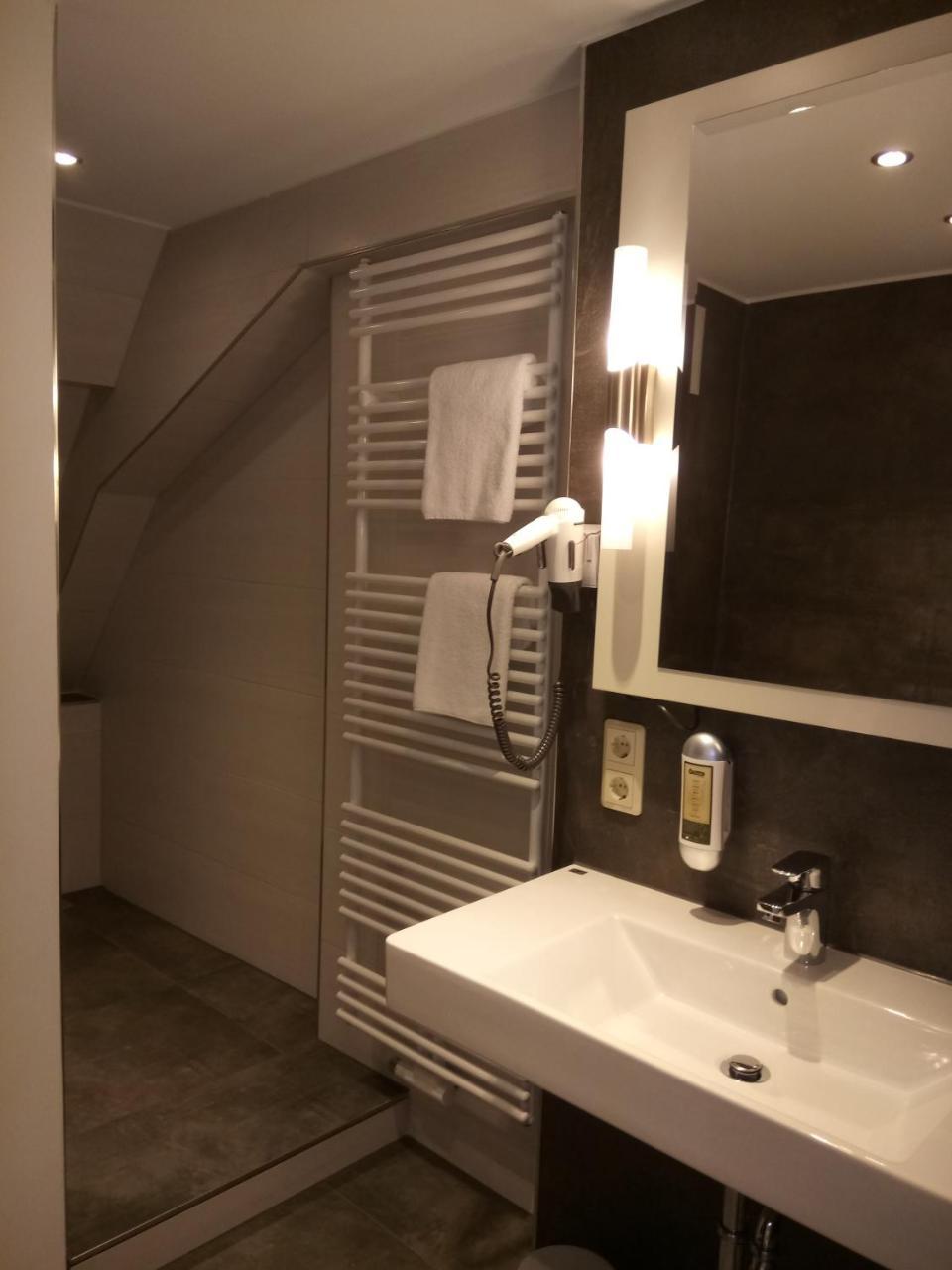 פרייברג Hotel Am Obermarkt מראה חיצוני תמונה