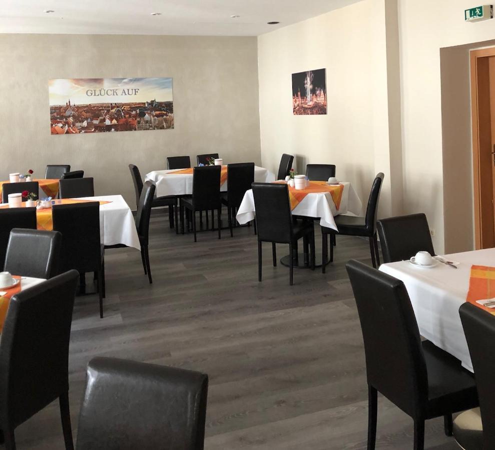 פרייברג Hotel Am Obermarkt מראה חיצוני תמונה